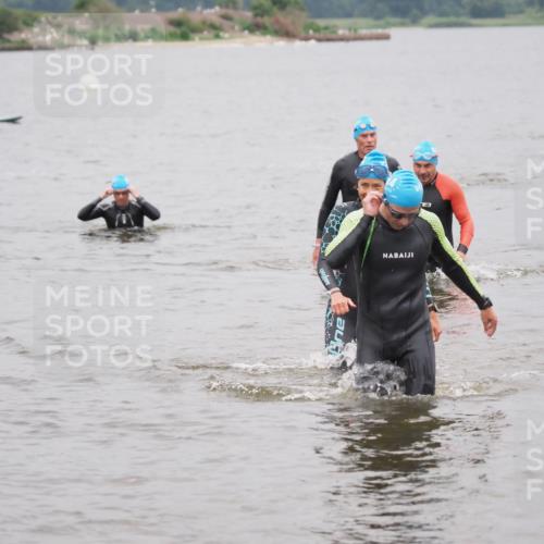 23.06.2024 - Viking Triathlon MichiJ http://msf.ph/oto/6348512 23.06.2024 10:51:24 Schwimmen 253, 501 meine-sportfotos.de