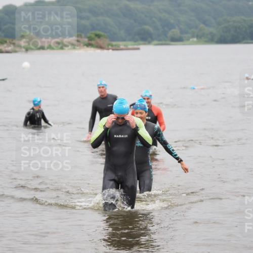 23.06.2024 - Viking Triathlon MichiJ http://msf.ph/oto/6348523 23.06.2024 10:51:26 Schwimmen 49, 253, 501 meine-sportfotos.de