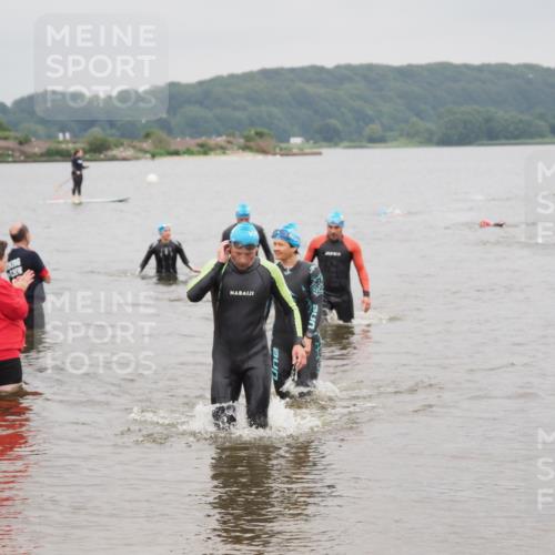 23.06.2024 - Viking Triathlon MichiJ http://msf.ph/oto/6348535 23.06.2024 10:51:28 Schwimmen 49, 253, 501 meine-sportfotos.de