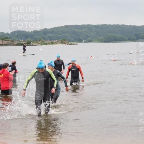 23.06.2024 - Viking Triathlon MichiJ http://msf.ph/oto/6348547 23.06.2024 10:51:29 Schwimmen 49, 253, 501 meine-sportfotos.de