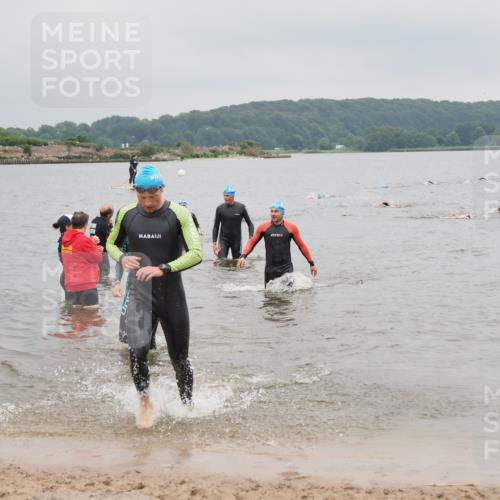 23.06.2024 - Viking Triathlon MichiJ http://msf.ph/oto/6348556 23.06.2024 10:51:31 Schwimmen 49, 253, 501 meine-sportfotos.de