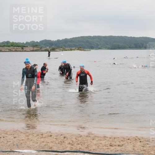 23.06.2024 - Viking Triathlon MichiJ http://msf.ph/oto/6348565 23.06.2024 10:51:33 Schwimmen 49, 253, 501 meine-sportfotos.de