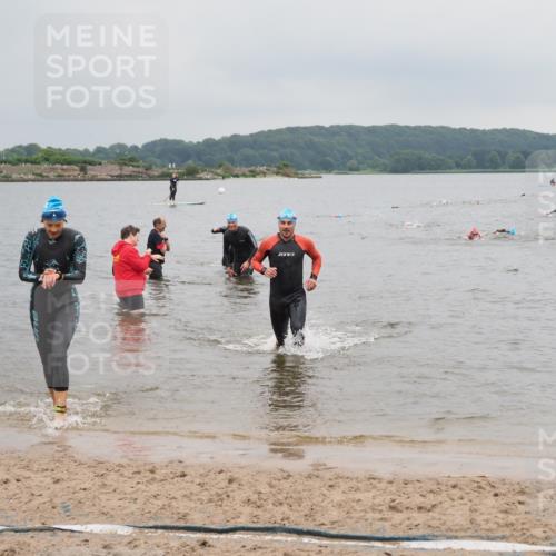 23.06.2024 - Viking Triathlon MichiJ http://msf.ph/oto/6348575 23.06.2024 10:51:34 Schwimmen 49, 253, 501 meine-sportfotos.de