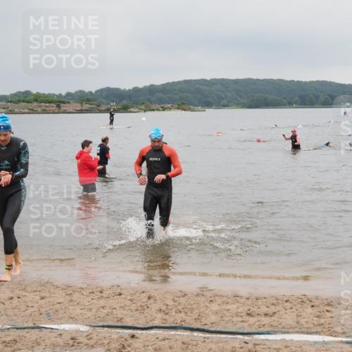 23.06.2024 - Viking Triathlon MichiJ http://msf.ph/oto/6348583 23.06.2024 10:51:36 Schwimmen 49, 253 meine-sportfotos.de