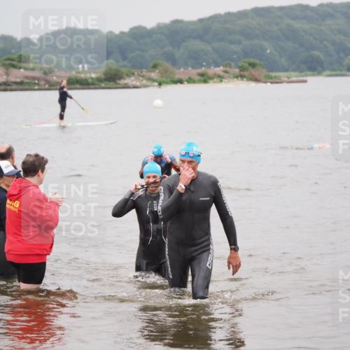 23.06.2024 - Viking Triathlon MichiJ http://msf.ph/oto/6348606 23.06.2024 10:51:42 Schwimmen 351, 413 meine-sportfotos.de