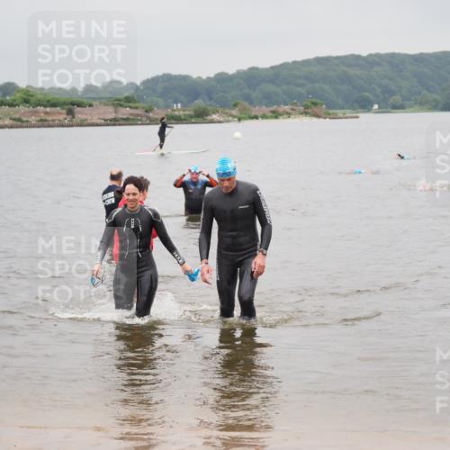 23.06.2024 - Viking Triathlon MichiJ http://msf.ph/oto/6348624 23.06.2024 10:51:45 Schwimmen 351, 413 meine-sportfotos.de