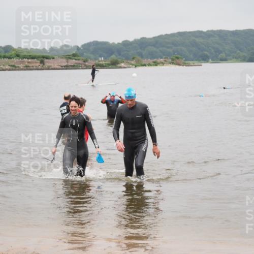 23.06.2024 - Viking Triathlon MichiJ http://msf.ph/oto/6348627 23.06.2024 10:51:45 Schwimmen 351, 413 meine-sportfotos.de