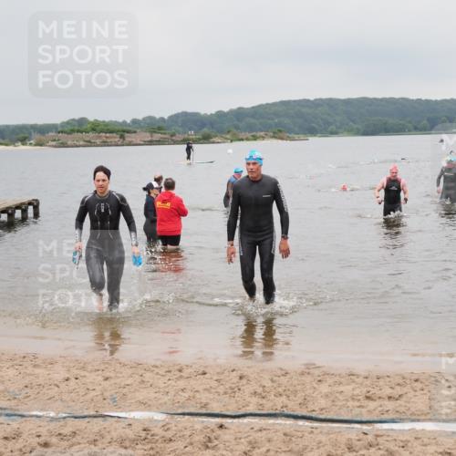23.06.2024 - Viking Triathlon MichiJ http://msf.ph/oto/6348656 23.06.2024 10:51:48 Schwimmen 351, 413, 609 meine-sportfotos.de