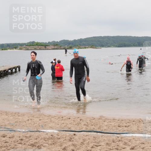 23.06.2024 - Viking Triathlon MichiJ http://msf.ph/oto/6348663 23.06.2024 10:51:48 Schwimmen 351, 413, 609 meine-sportfotos.de