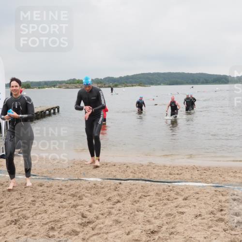 23.06.2024 - Viking Triathlon MichiJ http://msf.ph/oto/6348685 23.06.2024 10:51:51 Schwimmen 351, 413, 609 meine-sportfotos.de