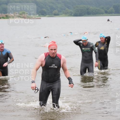 23.06.2024 - Viking Triathlon MichiJ http://msf.ph/oto/6348720 23.06.2024 10:51:56 Schwimmen 417, 479, 527, 609 meine-sportfotos.de