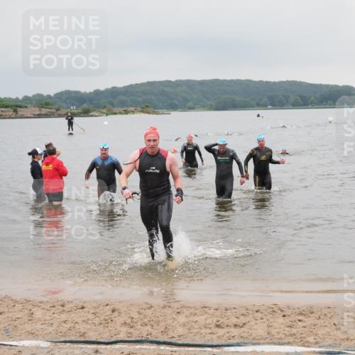 23.06.2024 - Viking Triathlon MichiJ http://msf.ph/oto/6348738 23.06.2024 10:51:58 Schwimmen 417, 479, 527, 609 meine-sportfotos.de