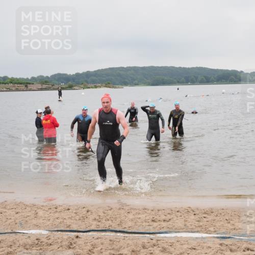 23.06.2024 - Viking Triathlon MichiJ http://msf.ph/oto/6348741 23.06.2024 10:51:58 Schwimmen 417, 479, 527, 609 meine-sportfotos.de