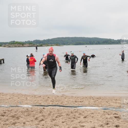 23.06.2024 - Viking Triathlon MichiJ http://msf.ph/oto/6348747 23.06.2024 10:51:59 Schwimmen 417, 479, 527, 609 meine-sportfotos.de
