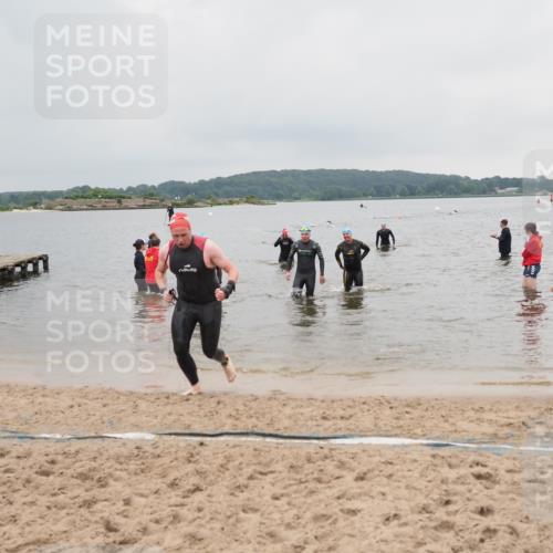 23.06.2024 - Viking Triathlon MichiJ http://msf.ph/oto/6348751 23.06.2024 10:52:00 Schwimmen 417, 479, 527, 609 meine-sportfotos.de