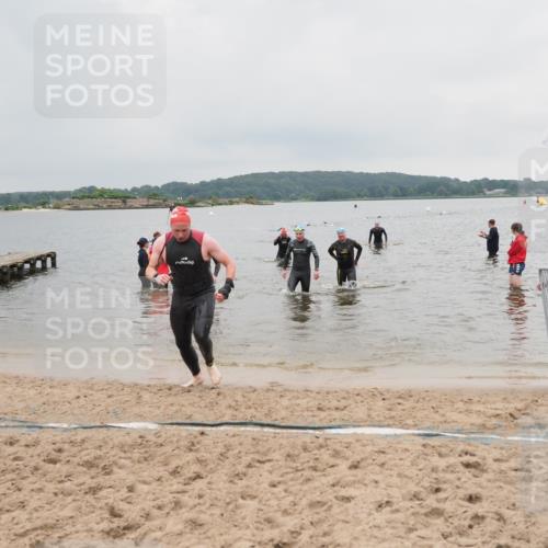 23.06.2024 - Viking Triathlon MichiJ http://msf.ph/oto/6348755 23.06.2024 10:52:00 Schwimmen 417, 479, 527, 609 meine-sportfotos.de
