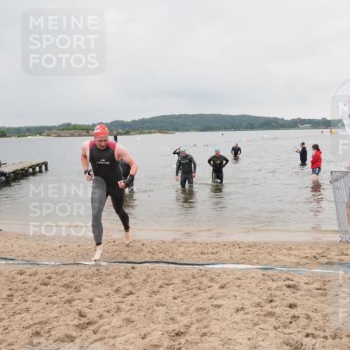 23.06.2024 - Viking Triathlon MichiJ http://msf.ph/oto/6348758 23.06.2024 10:52:00 Schwimmen 417, 479, 527, 609 meine-sportfotos.de