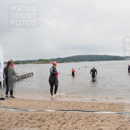 23.06.2024 - Viking Triathlon MichiJ http://msf.ph/oto/6348817 23.06.2024 10:52:14 Schwimmen 123, 285, 625 meine-sportfotos.de