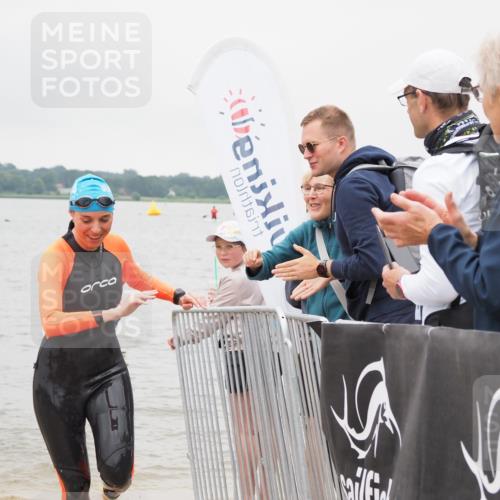 23.06.2024 - Viking Triathlon MichiJ http://msf.ph/oto/6348849 23.06.2024 10:52:27 Schwimmen 285 meine-sportfotos.de