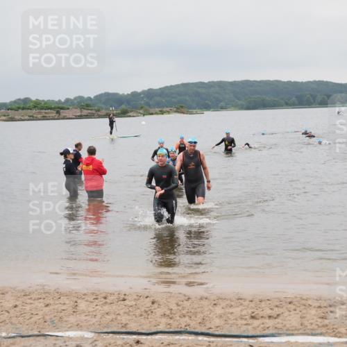 23.06.2024 - Viking Triathlon MichiJ http://msf.ph/oto/6348882 23.06.2024 10:53:00 Schwimmen 145, 444, 481 meine-sportfotos.de
