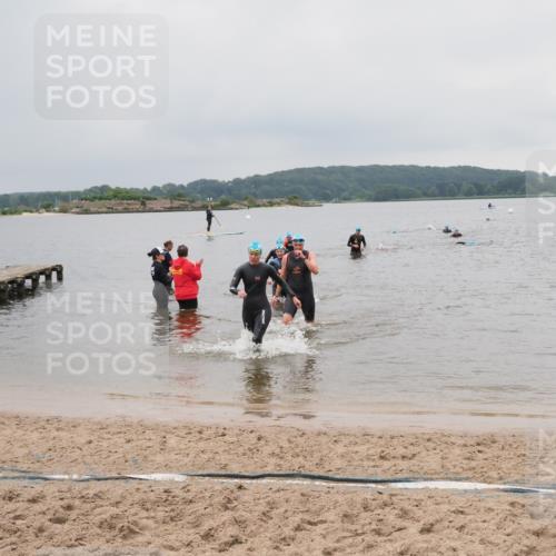 23.06.2024 - Viking Triathlon MichiJ http://msf.ph/oto/6348886 23.06.2024 10:53:01 Schwimmen 145, 444, 481 meine-sportfotos.de