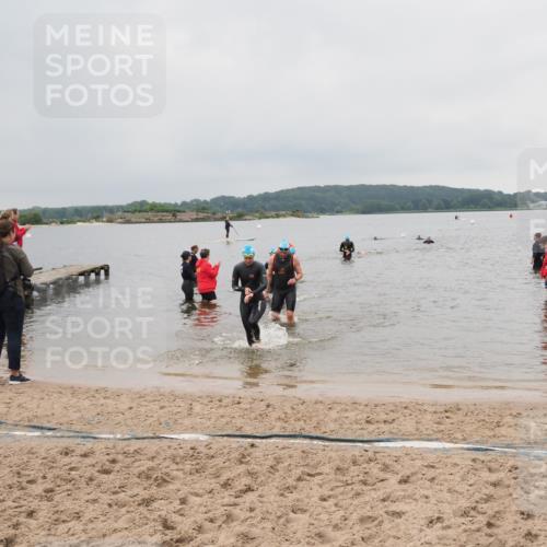 23.06.2024 - Viking Triathlon MichiJ http://msf.ph/oto/6348894 23.06.2024 10:53:02 Schwimmen 145, 444, 481 meine-sportfotos.de