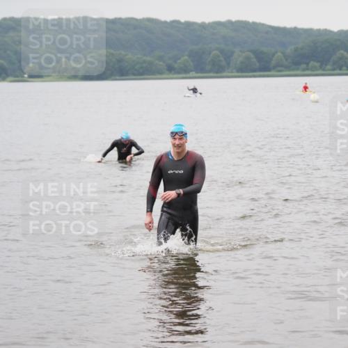 23.06.2024 - Viking Triathlon MichiJ http://msf.ph/oto/6349071 23.06.2024 10:53:59 Schwimmen 429 meine-sportfotos.de