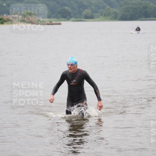 23.06.2024 - Viking Triathlon MichiJ http://msf.ph/oto/6349092 23.06.2024 10:54:13 Schwimmen 154 meine-sportfotos.de