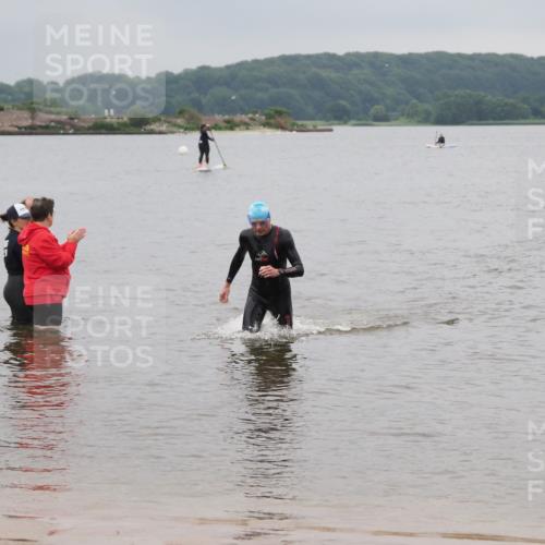 23.06.2024 - Viking Triathlon MichiJ http://msf.ph/oto/6349115 23.06.2024 10:54:16 Schwimmen 154 meine-sportfotos.de