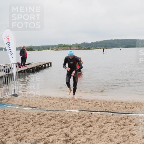 23.06.2024 - Viking Triathlon MichiJ http://msf.ph/oto/6349124 23.06.2024 10:54:23 Schwimmen 154 meine-sportfotos.de