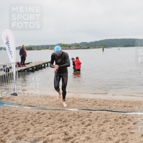 23.06.2024 - Viking Triathlon MichiJ http://msf.ph/oto/6349130 23.06.2024 10:54:23 Schwimmen 154 meine-sportfotos.de