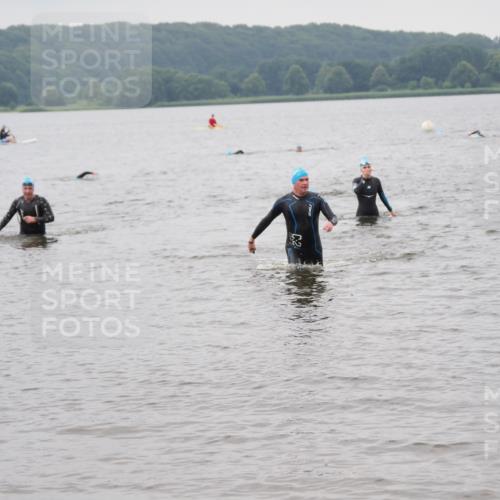 23.06.2024 - Viking Triathlon MichiJ http://msf.ph/oto/6349138 23.06.2024 10:55:57 Schwimmen  meine-sportfotos.de