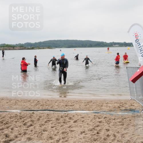 23.06.2024 - Viking Triathlon MichiJ http://msf.ph/oto/6349165 23.06.2024 10:56:09 Schwimmen 92, 227, 346 meine-sportfotos.de