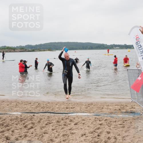 23.06.2024 - Viking Triathlon MichiJ http://msf.ph/oto/6349181 23.06.2024 10:56:11 Schwimmen 92, 227, 346 meine-sportfotos.de