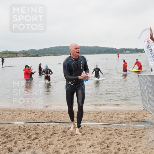 23.06.2024 - Viking Triathlon MichiJ http://msf.ph/oto/6349200 23.06.2024 10:56:14 Schwimmen 92, 227, 346 meine-sportfotos.de