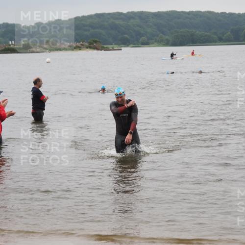 23.06.2024 - Viking Triathlon MichiJ http://msf.ph/oto/6349243 23.06.2024 10:56:27 Schwimmen 85 meine-sportfotos.de
