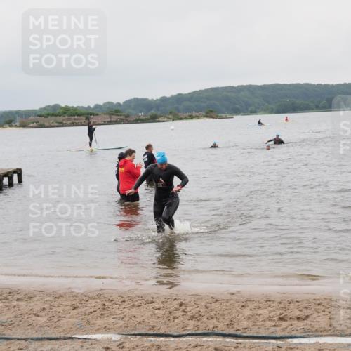 23.06.2024 - Viking Triathlon MichiJ http://msf.ph/oto/6349284 23.06.2024 10:56:59 Schwimmen 418 meine-sportfotos.de