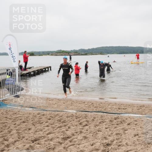 23.06.2024 - Viking Triathlon MichiJ http://msf.ph/oto/6349320 23.06.2024 10:57:33 Schwimmen 333, 356, 515 meine-sportfotos.de