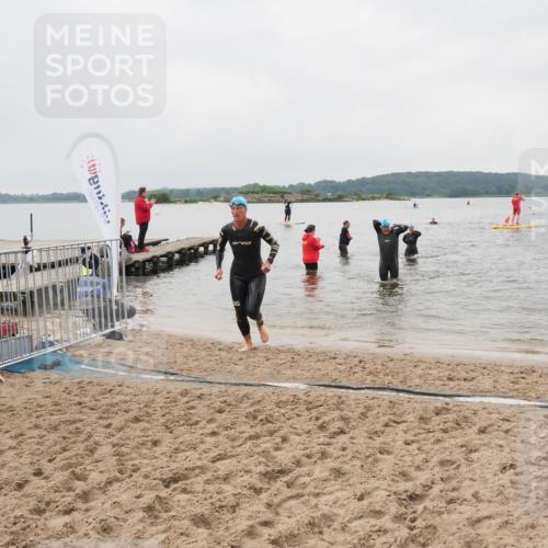 23.06.2024 - Viking Triathlon MichiJ http://msf.ph/oto/6349325 23.06.2024 10:57:34 Schwimmen 333, 356, 515 meine-sportfotos.de