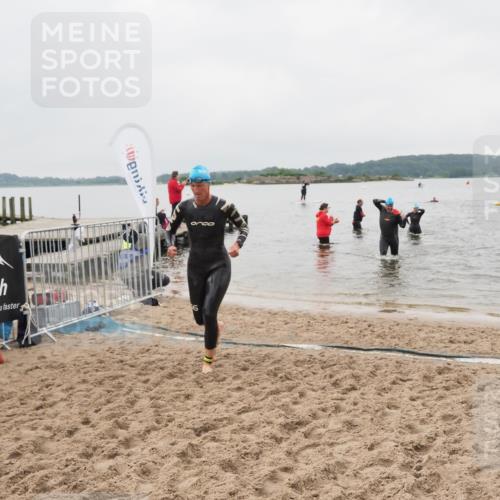 23.06.2024 - Viking Triathlon MichiJ http://msf.ph/oto/6349334 23.06.2024 10:57:35 Schwimmen 333, 356, 515 meine-sportfotos.de
