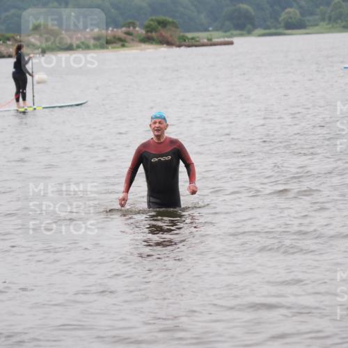 23.06.2024 - Viking Triathlon MichiJ http://msf.ph/oto/6349389 23.06.2024 10:58:07 Schwimmen  meine-sportfotos.de