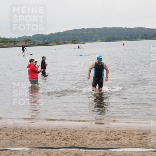 23.06.2024 - Viking Triathlon MichiJ http://msf.ph/oto/6349457 23.06.2024 10:58:49 Schwimmen 329 meine-sportfotos.de
