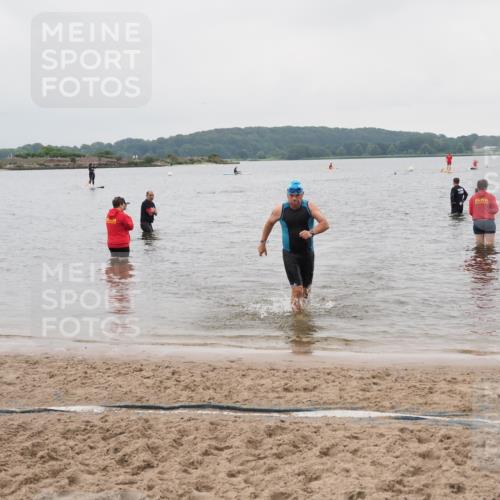 23.06.2024 - Viking Triathlon MichiJ http://msf.ph/oto/6349468 23.06.2024 10:58:52 Schwimmen 329 meine-sportfotos.de
