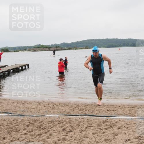 23.06.2024 - Viking Triathlon MichiJ http://msf.ph/oto/6349485 23.06.2024 10:58:54 Schwimmen 329 meine-sportfotos.de