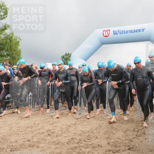 23.06.2024 - Viking Triathlon KatJ http://msf.ph/oto/6351105 23.06.2024 10:02:52 Schwimmen 33, 120, 129, 215, 225, 237, 238, 256, 280, 318, 328, 340, 349, 355, 372, 468, 496, 604 meine-sportfotos.de