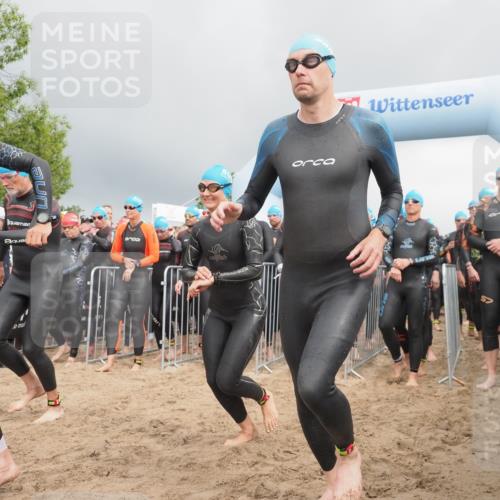 23.06.2024 - Viking Triathlon KatJ http://msf.ph/oto/6351171 23.06.2024 10:02:58 Schwimmen 33, 48, 86, 120, 200, 212, 225, 237, 256, 266, 280, 318, 328, 349, 355, 412, 468, 496 meine-sportfotos.de