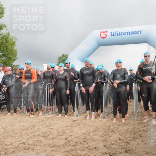 23.06.2024 - Viking Triathlon KatJ http://msf.ph/oto/6351182 23.06.2024 10:03:01 Schwimmen 48, 68, 86, 200, 212, 225, 237, 256, 266, 280, 328, 349, 412, 653 meine-sportfotos.de