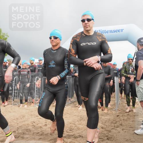 23.06.2024 - Viking Triathlon KatJ http://msf.ph/oto/6351210 23.06.2024 10:03:04 Schwimmen 48, 68, 69, 86, 200, 212, 225, 237, 256, 266, 280, 297, 338, 349, 369, 412, 653 meine-sportfotos.de