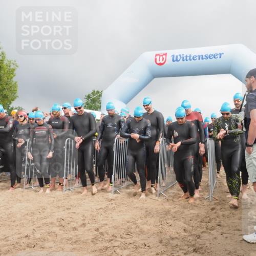 23.06.2024 - Viking Triathlon KatJ http://msf.ph/oto/6351227 23.06.2024 10:03:07 Schwimmen 48, 68, 69, 86, 105, 116, 200, 212, 266, 297, 304, 338, 369, 409, 412, 415, 653 meine-sportfotos.de