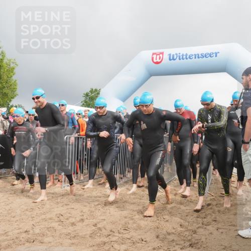 23.06.2024 - Viking Triathlon KatJ http://msf.ph/oto/6351238 23.06.2024 10:03:08 Schwimmen 48, 68, 69, 86, 105, 116, 200, 212, 266, 297, 304, 338, 369, 409, 412, 415, 497, 653 meine-sportfotos.de